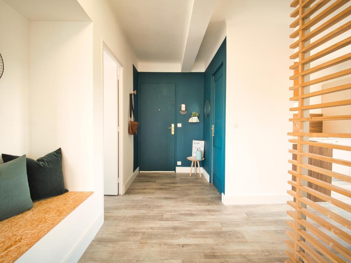 Apartamento Plage à 200 mètres. Vue mer et Esterel ! Rénové Saint-Raphaël Exterior foto