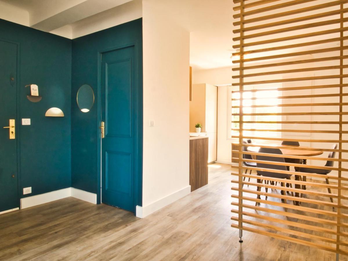 Apartamento Plage à 200 mètres. Vue mer et Esterel ! Rénové Saint-Raphaël Exterior foto